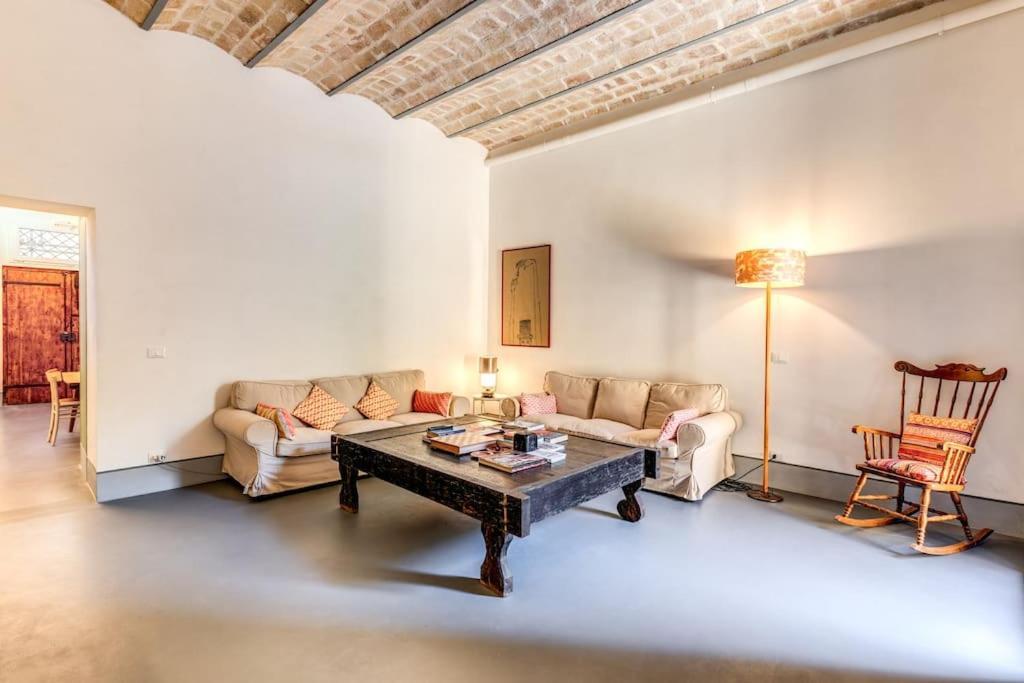 Trastevere 2 Bdr Orto Botanico With Private Patio Apartment Rom
