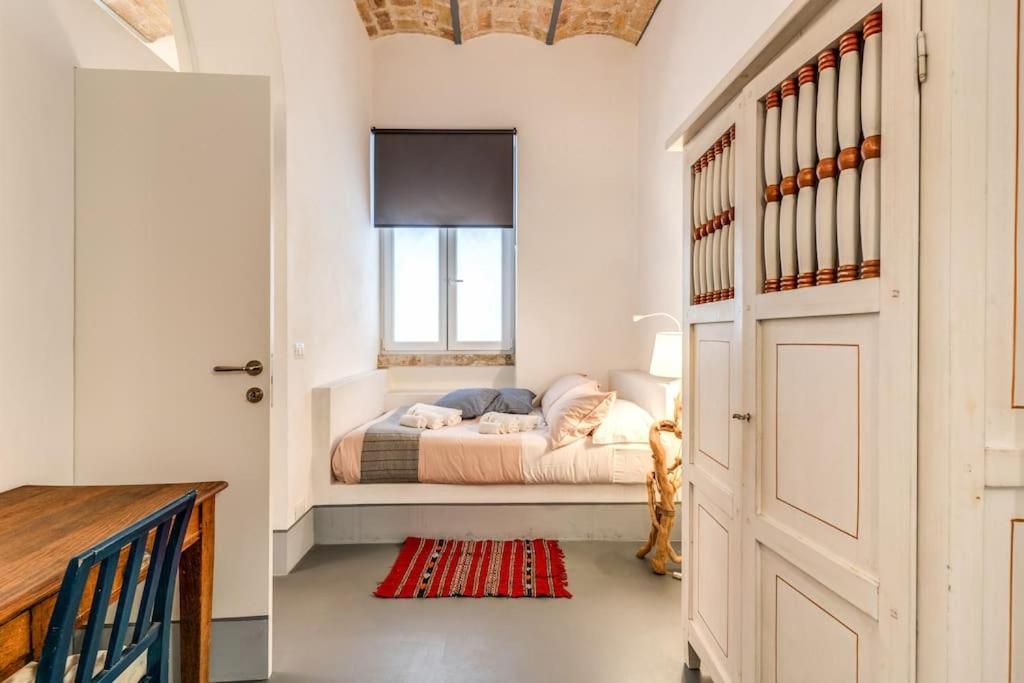 Trastevere 2 Bdr Orto Botanico With Private Patio Lägenhet