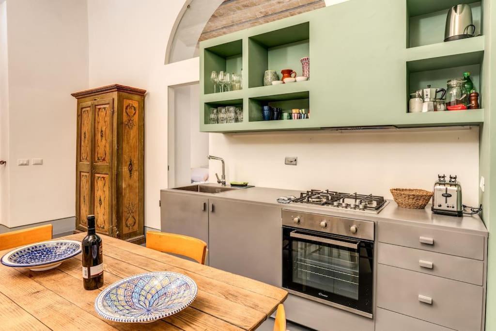Trastevere 2 Bdr Orto Botanico With Private Patio Lägenhet *