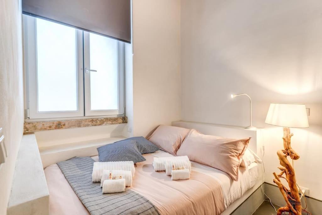 Trastevere 2 Bdr Orto Botanico With Private Patio Apartment *